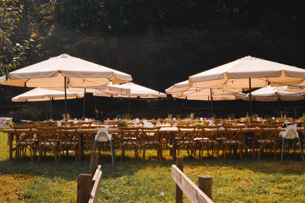 Eine Outdoor Wedding in mediterran.